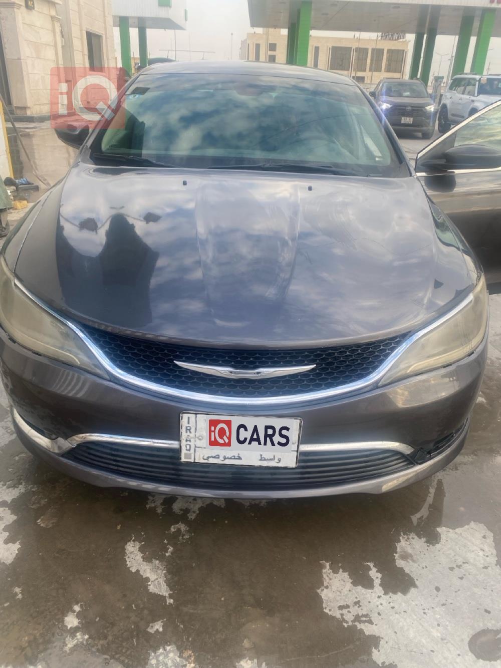 Chrysler 200